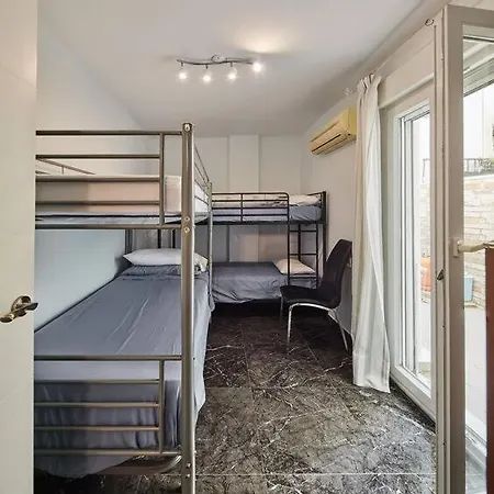 Gades Zuloaga Ha Apartman