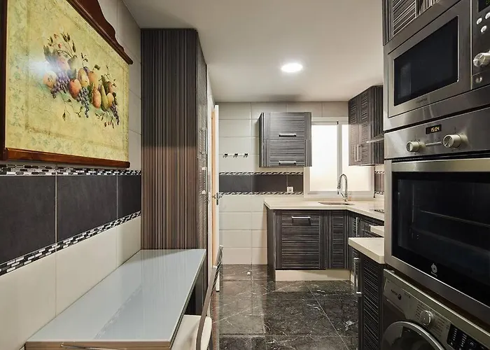 Gades Zuloaga Ha Кадис