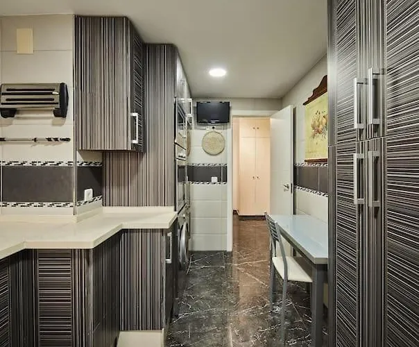 Gades Zuloaga Ha Appartement